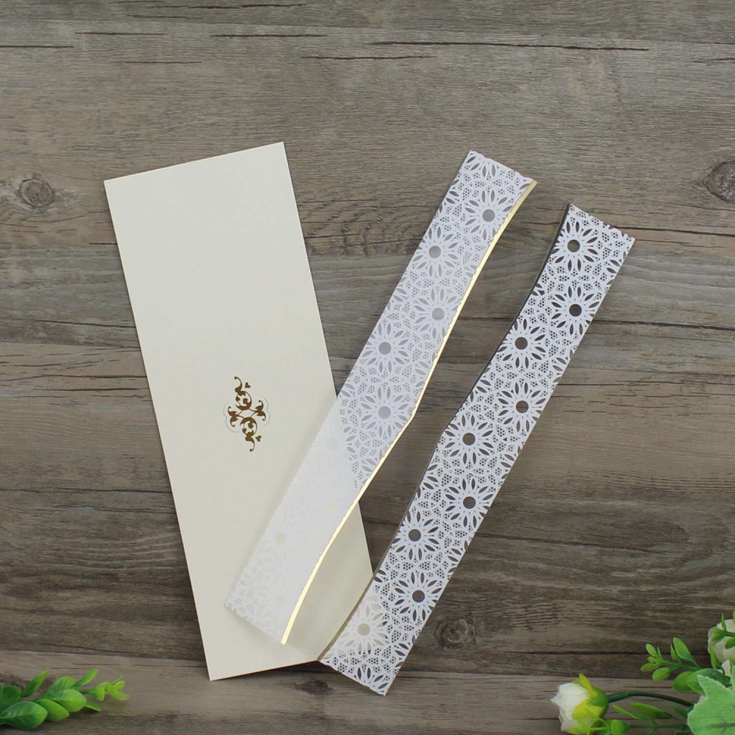 Ivory Invitation Card Foiling Greeting Card with Plastic Cover Wedding Invitation Customized 